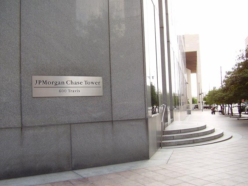 Winklevoss Claims JPMorgan Halted Gemini Onboarding After Data Access Fees Criticism