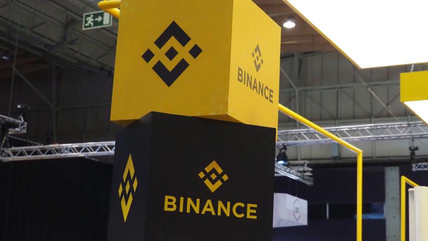 ETH Led Altcoins in Driving Crypto Market Higher With Stablecoins, Tokenized Stocks in July: Binance Research
