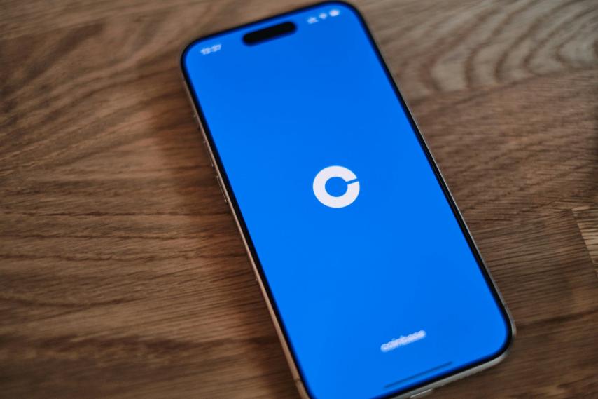 Apple, Nvidia, Amazon Among Mag 7 Exposure Coming to Coinbase