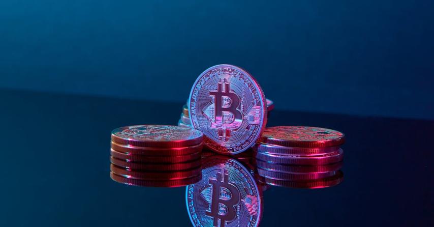 Bitcoin Mining Crash: Bitmain Slashes Hardware Costs To Stay Afloat