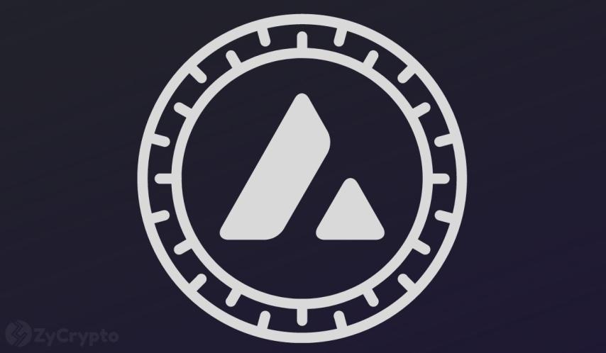 First-Ever Spot Avalanche ETF Opens For Trade On Nasdaq With VanEck’s AVAX Fund