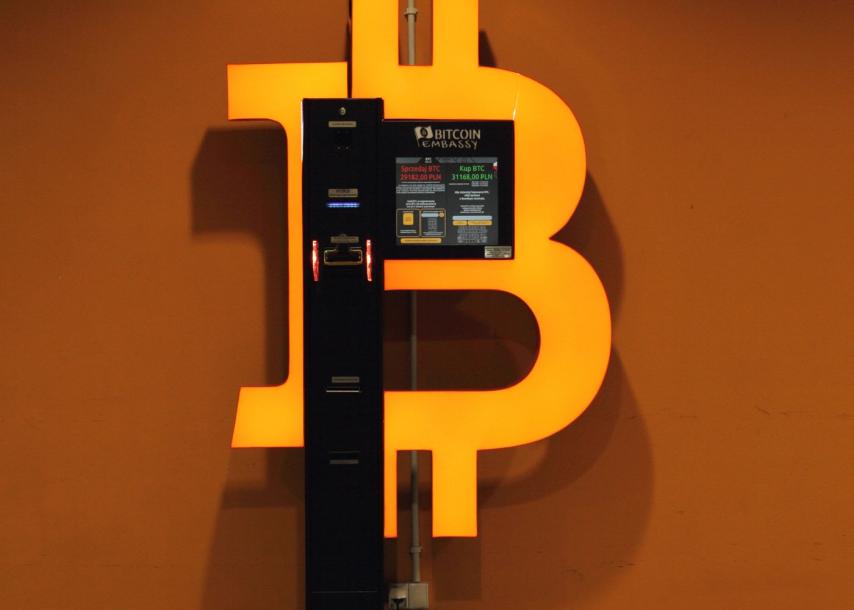 Minnesota Moves to Ban Bitcoin ATMs Statewide Amid Elder Fraud Surge