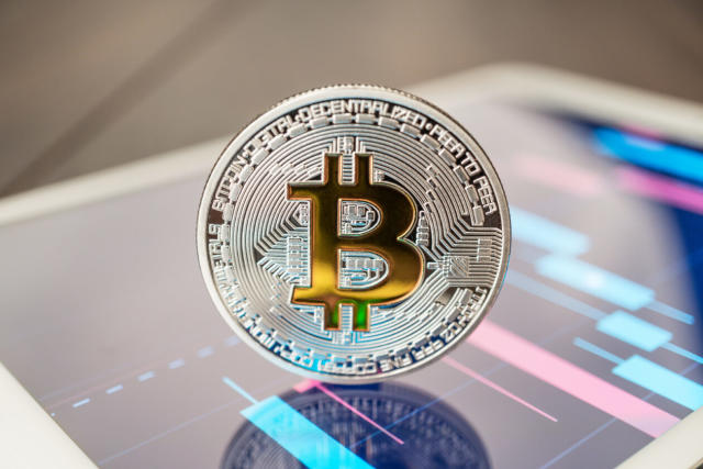 Bitcoin Bear Trend Remains Unchanged, But A Break Of This Trendline Could Change Everything