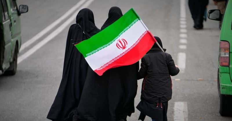 Iran negotiator links ceasefire to lifting maritime blockade
