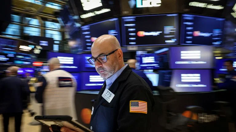 Corporate America posts record earnings, fueling US stocks' rally